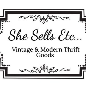 Meet your Posher, Elle ~ She SELLS Etc since 2006